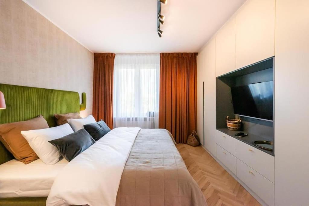 Eclectic City Apartment Near Old Town ワルシャワ エクステリア 写真