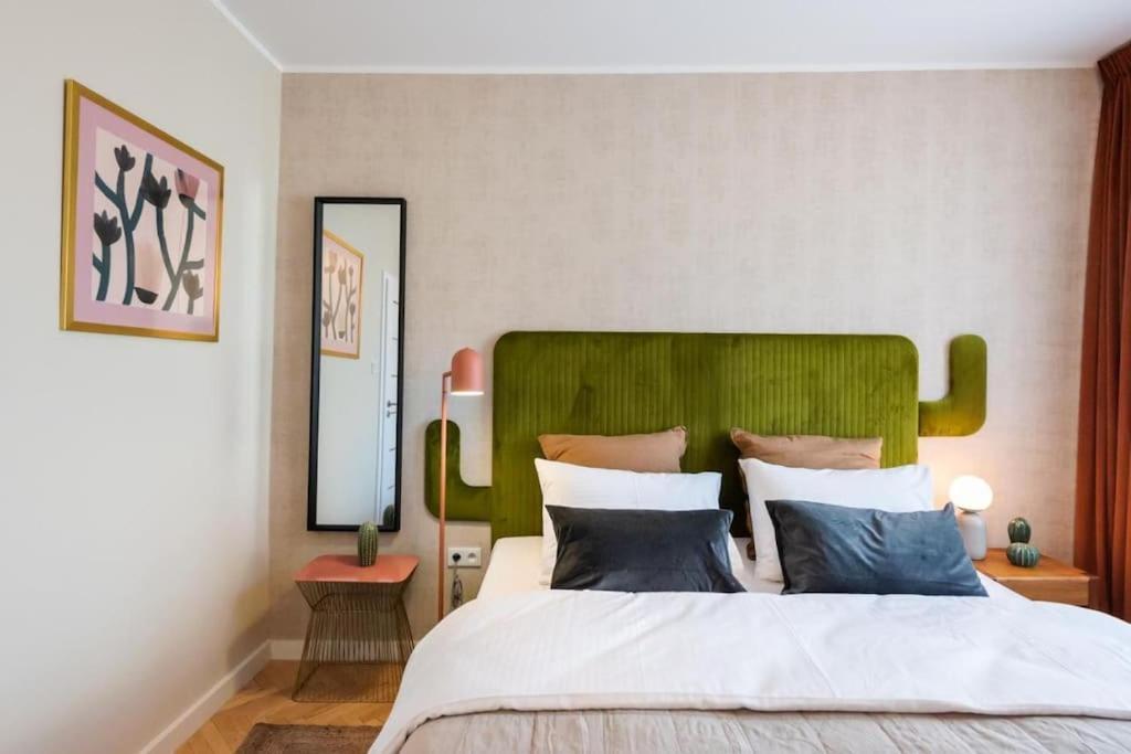 Eclectic City Apartment Near Old Town ワルシャワ エクステリア 写真